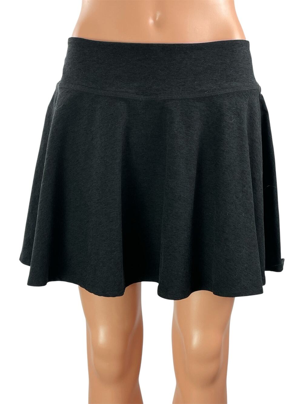 Beyond Yoga Women's Black Knit Athletic A-line Mini Short Skort Skirt Sz L/G/G
